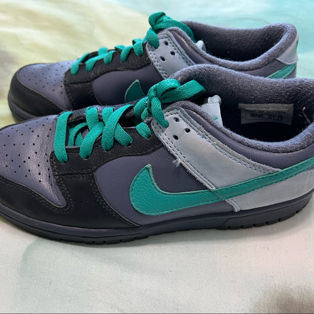 Womens low Nike Dunks “Blue Aloe”